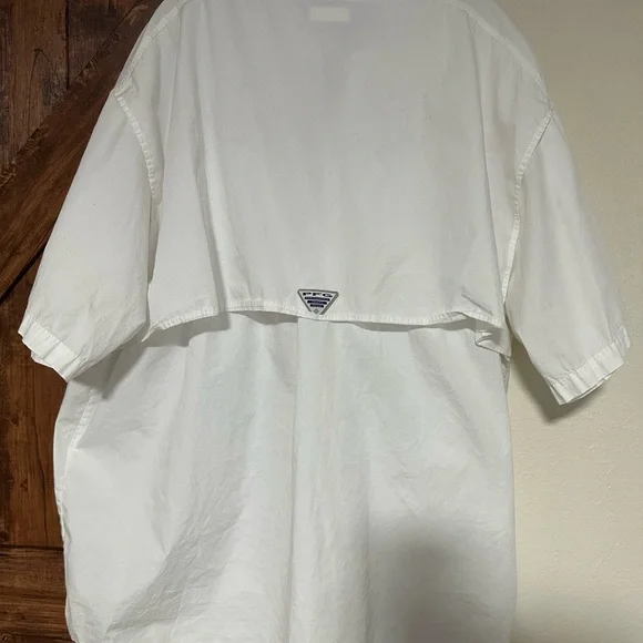 Columbia Men's Casual White Button Down Fishing Gear shirt. 3XL - Picture 4 of 5